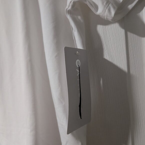 Athleta | Essential Short Sleeve Tee In White - Picture 14 of 14